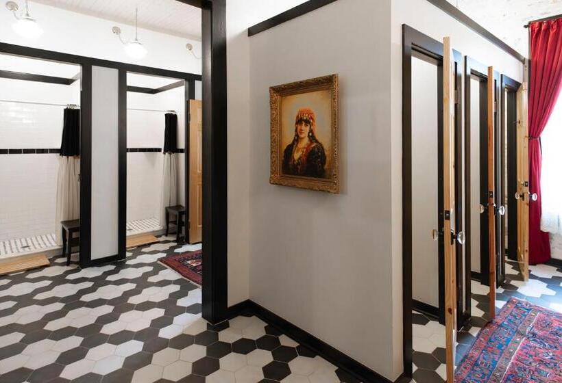 Номер Стандарт, Beard And Lady Inn