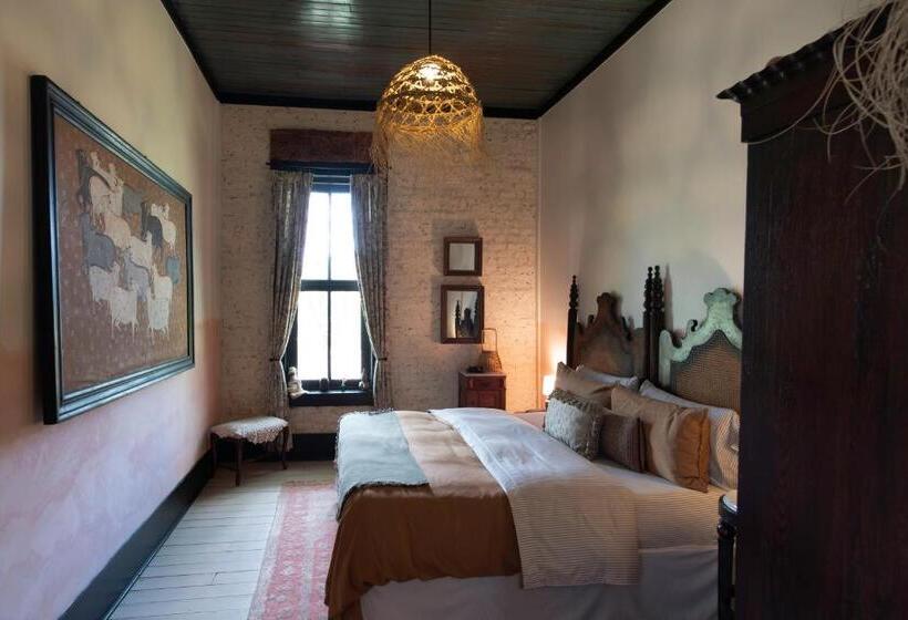 غرفة قياسية سرير كينج, Beard And Lady Inn