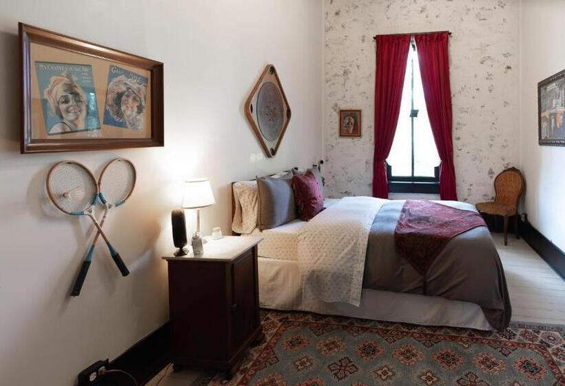 شاليه غرفة نوم واحدة, Beard And Lady Inn