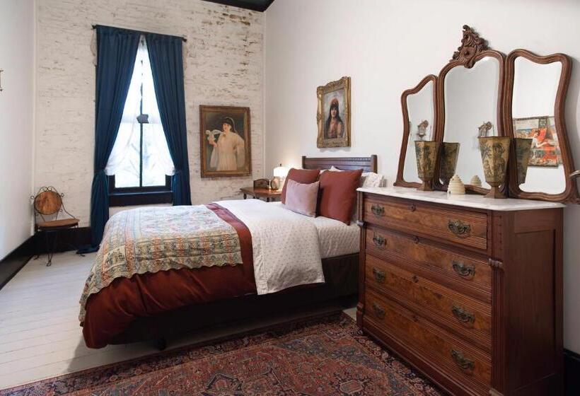 Шале 1 Спальня, Beard And Lady Inn