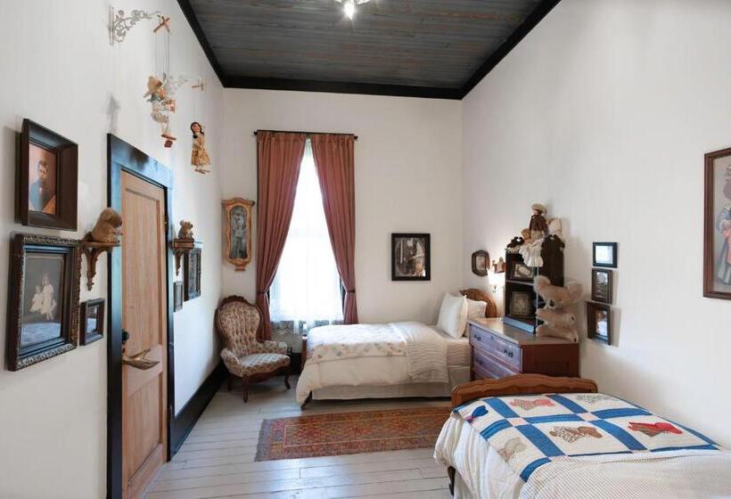 شاليه غرفة نوم واحدة, Beard And Lady Inn