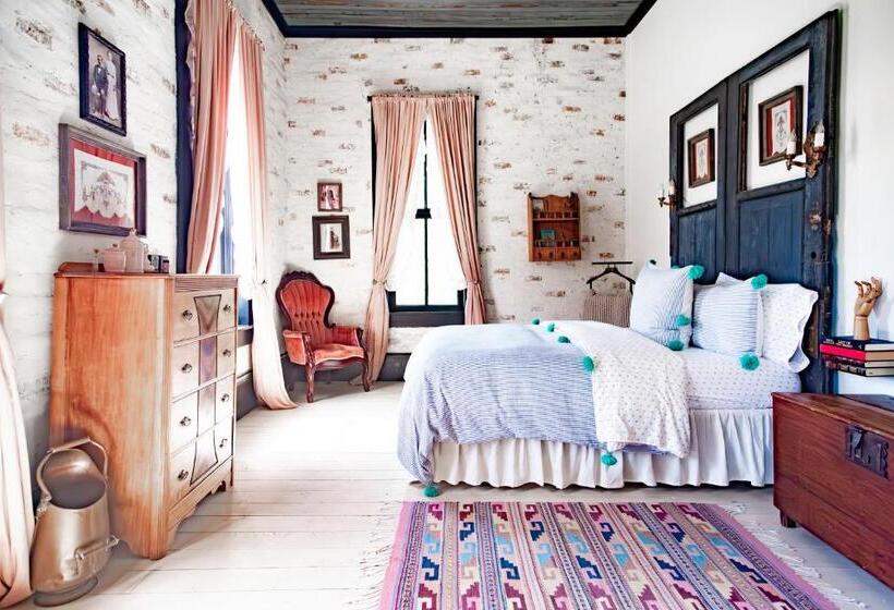 شاليه غرفة نوم واحدة, Beard And Lady Inn