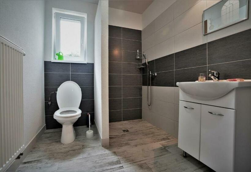 침실 2개 아파트, Apartmány Anna