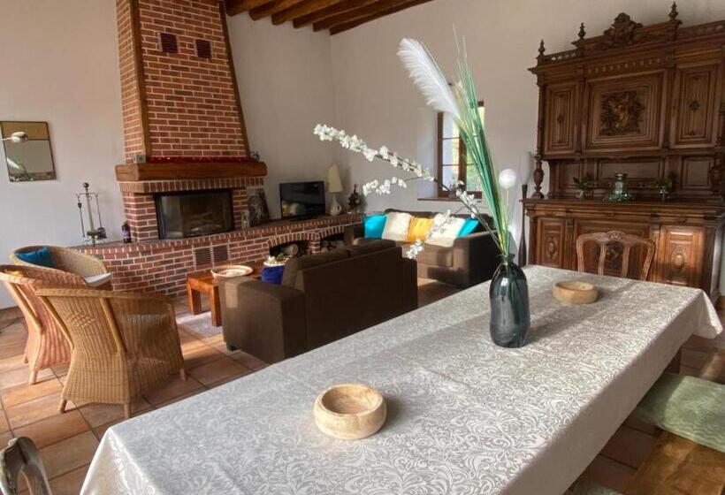 Дом 3 Спальни, Le Domaine De Toussacq