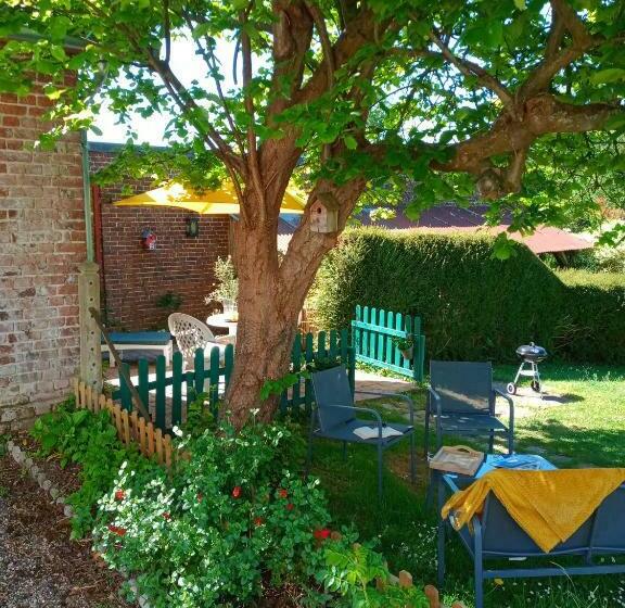 Дом 1 Спальня, Le Paris Londres