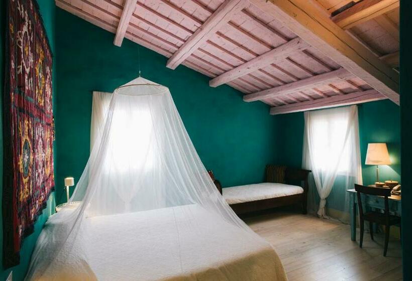 غرفة قياسية ثلاثية, Turchi Farm   Locanda Della Luna & Antico Frantoio