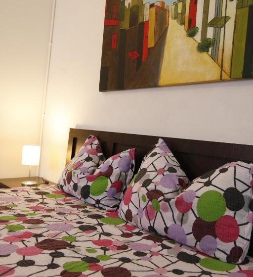 Стандартный Номер Кровать Кинг, Nerahouse