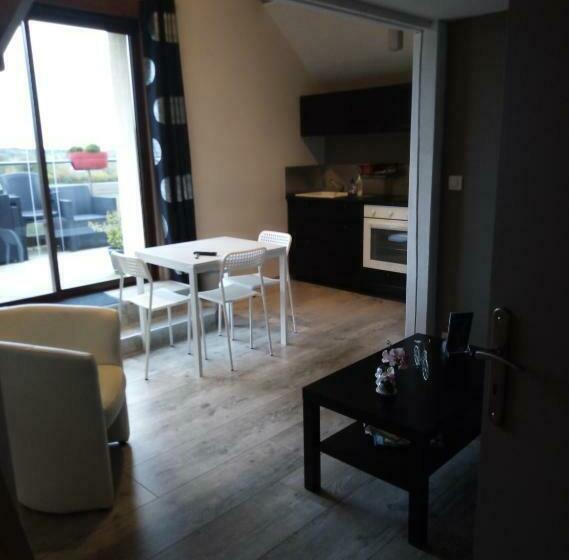 חדר משפחתי, Gite Odeau