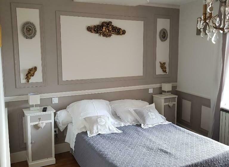 Номер Superior, L Aumônerie