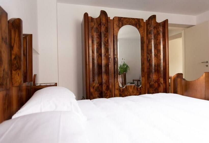 חדר סטנדרט לארבעה, B&b Le Aquane