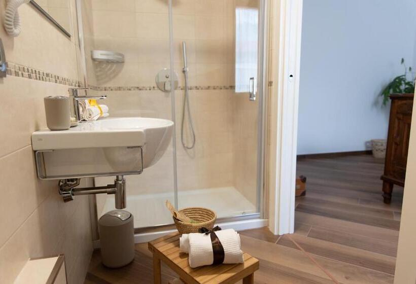 חדר סטנדרט, B&b Le Aquane