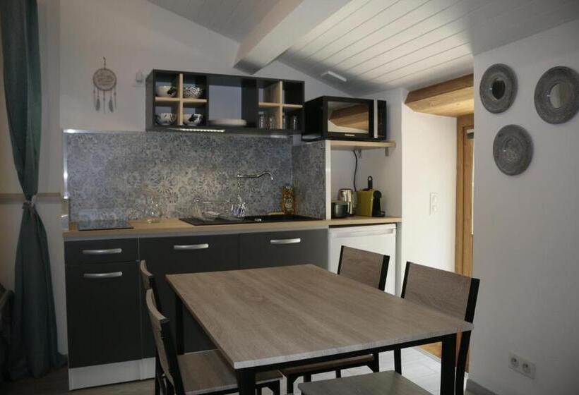 ファミリールーム, Au Jardin Retrouvé