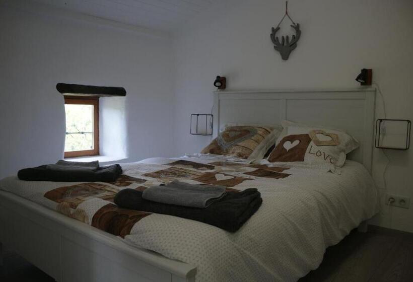 Семейный Номер, Au Jardin Retrouvé