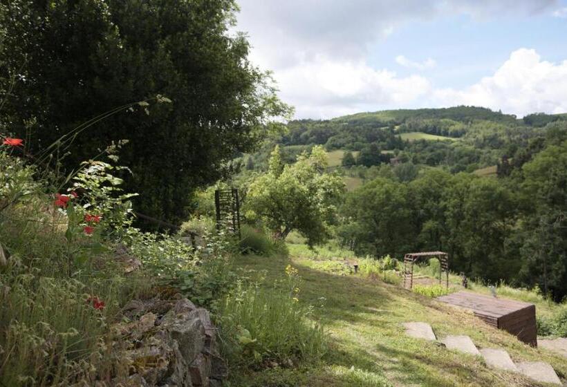 Семейный Номер, Au Jardin Retrouvé