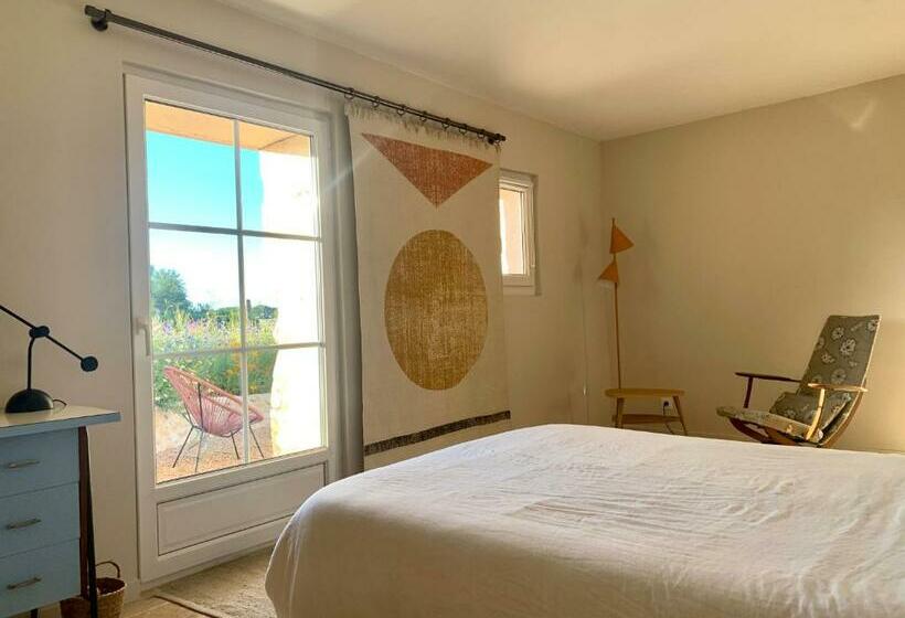 חדר סטנדרט נוף לגינה, La Maison Vivante, Chambres D Hotes Au Coeur Du Perche