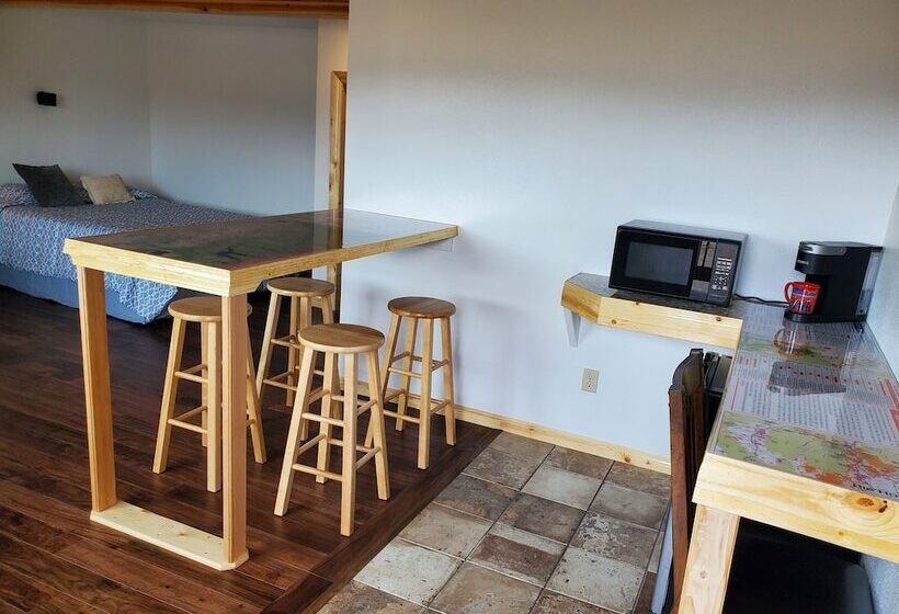 Номер Стандарт, Dream Drift Motel