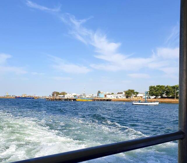 منزل غرفة نوم واحدة, Charming Country House