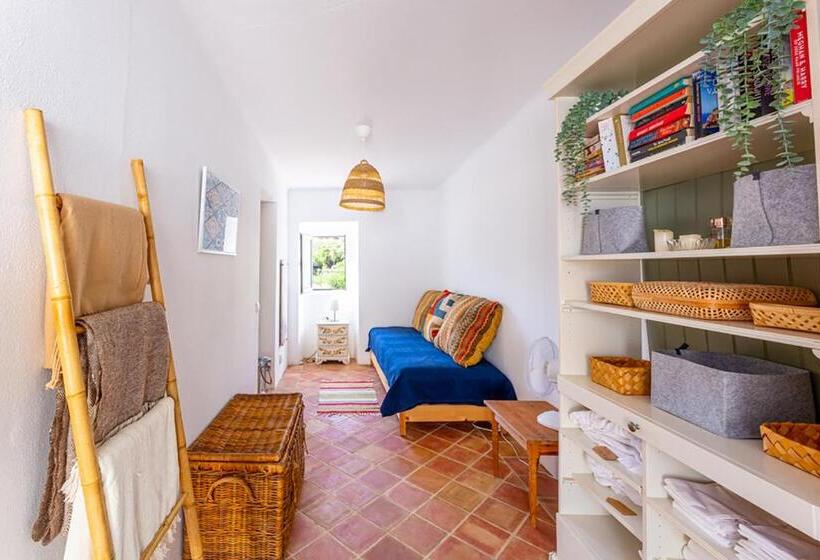 منزل غرفة نوم واحدة, Charming Country House