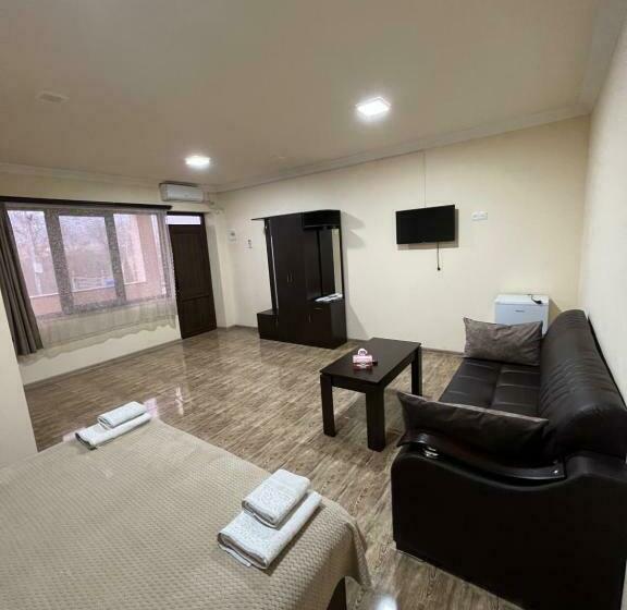 غرفة قياسية, Hovit