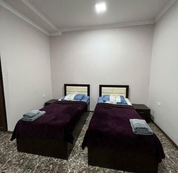 غرفة قياسية, Hovit