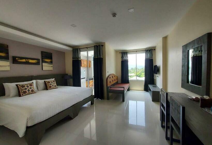 غرفة ديلوكس, The Cheetar