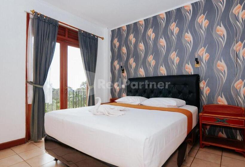 Номер Superior, Villa Green Valley Puncak Redpartner