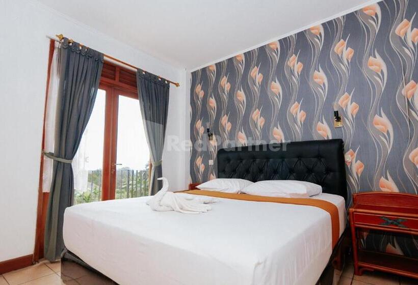 Номер Superior, Villa Green Valley Puncak Redpartner