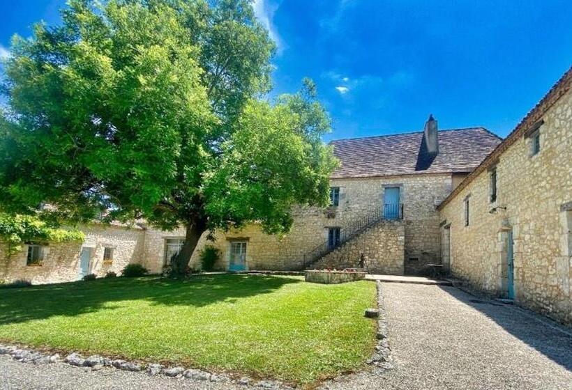 ガーデンビューファミリールーム, Chambre D Hôte La Source Domaine De Fonpeyroune