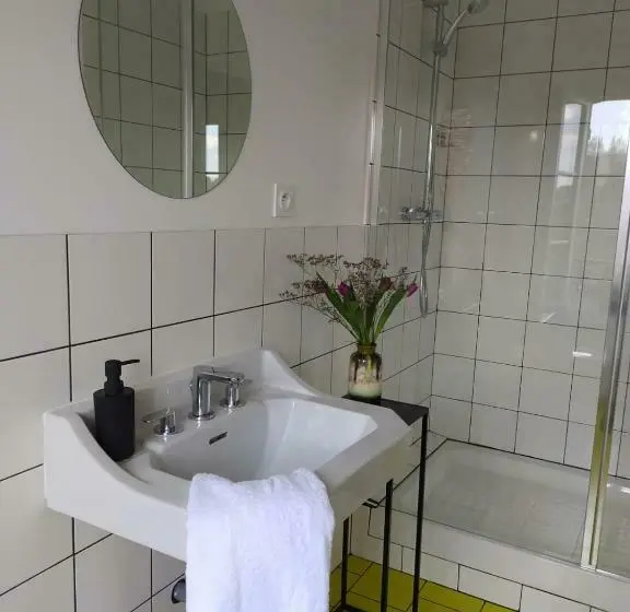 Habitació Estàndard, Maison Seize