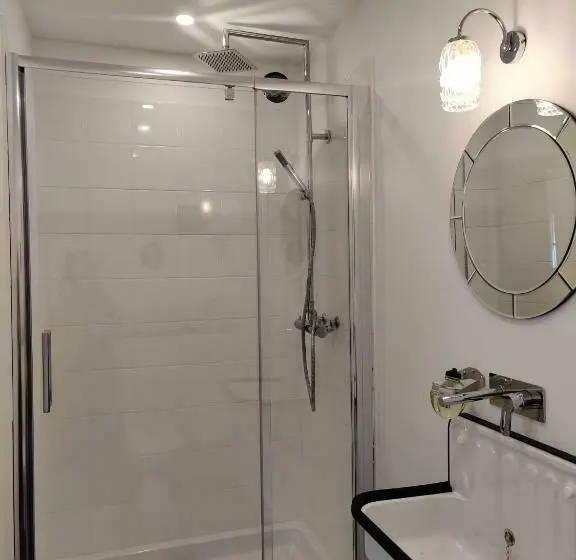 Habitació Estàndard, Maison Seize