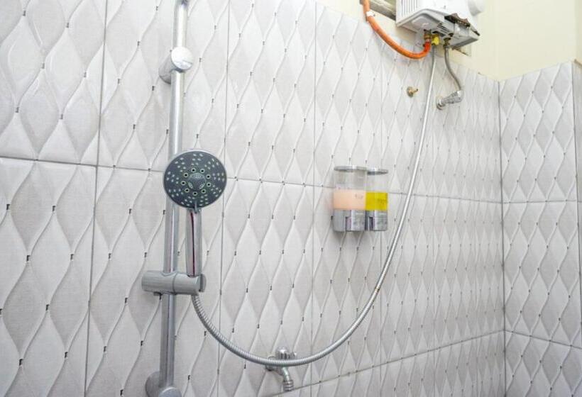 スイート, Reddoorz Syariah Near Terminal Mendolo Wonosobo 2