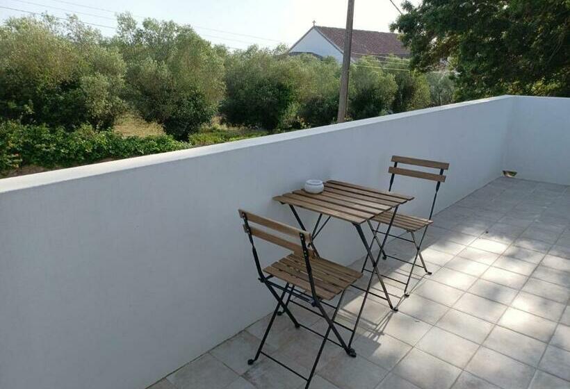 חדר סטנדרט עם טרסה, Adega Residências Artísticas   Perto De Lisboa