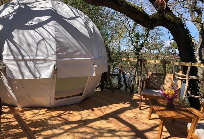 Standard Tent, Les Robinsonades