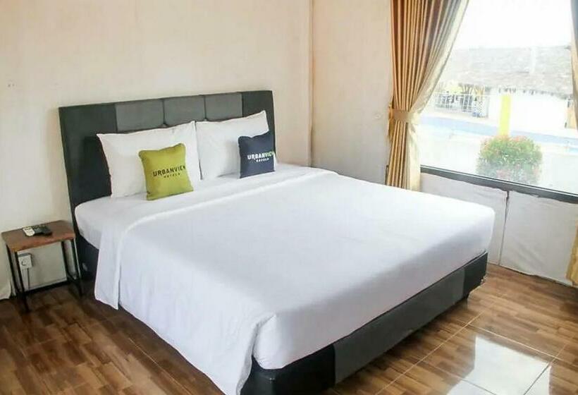 수피리어 룸, Urbanview Hotel Belitung Lodge Resto & Club House By Reddoorz