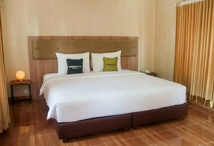 デラックスルーム, Urbanview Hotel Belitung Lodge Resto & Club House By Reddoorz