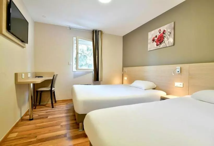 スタンダードトリプルルーム, B&b Hotel Bollène