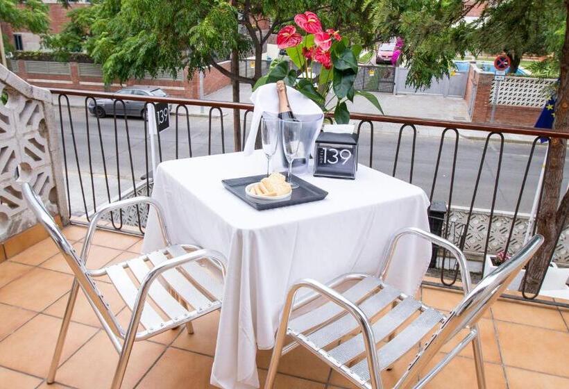 バルコニー付きスタンダードルーム, 139