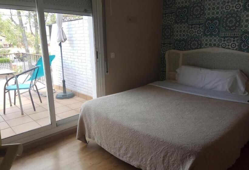 バルコニー付きスタンダードルーム, 139