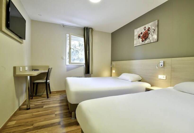 Номер Стандарт Трехместный, B&b Hotel Bollène