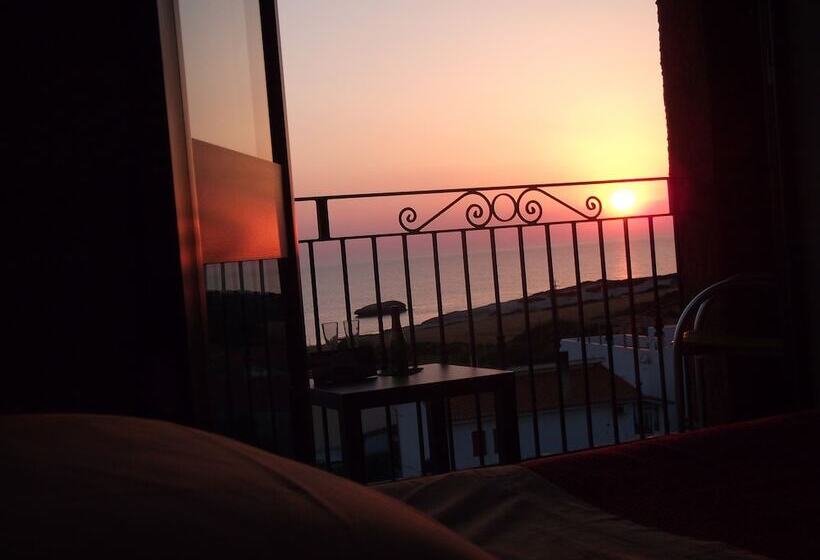 Triple Room Sea View, Bella Vista S Archittu