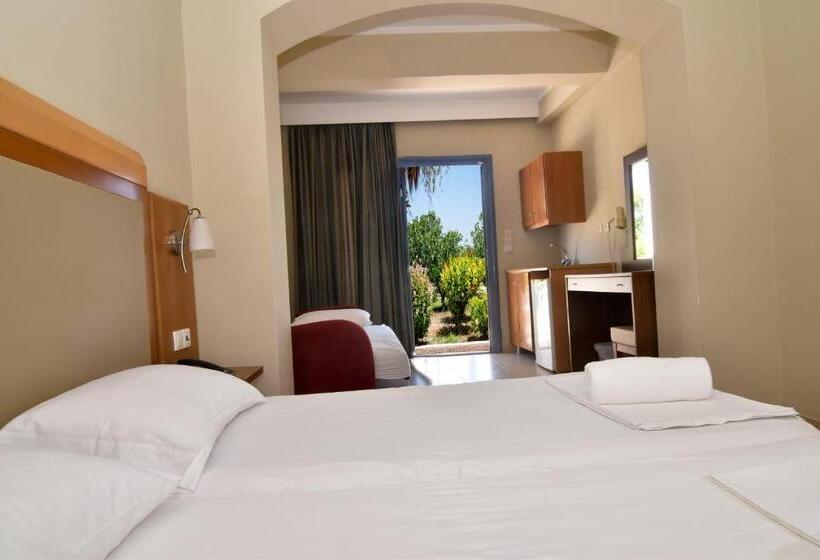 ファミリールーム, Hermes