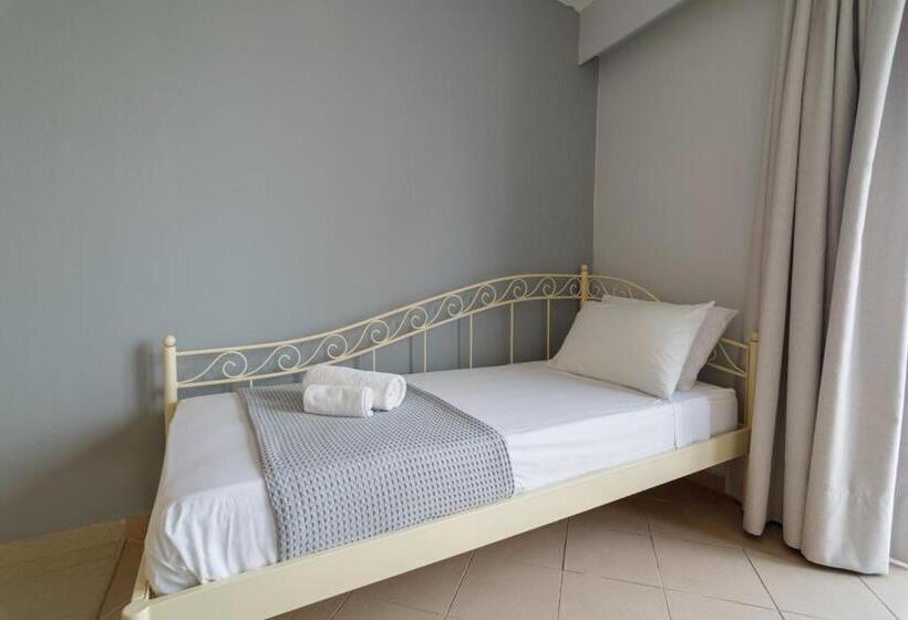 オーシャンビュースーペリアールーム, Hermes