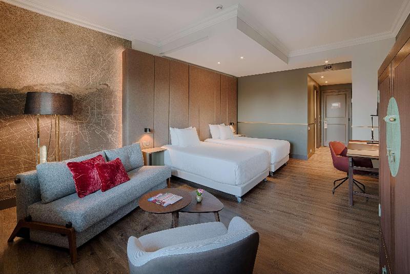 Quarto Superior, Hermes