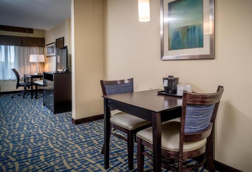Люкс Адаптированный для Инвалидов, Holiday Inn Express & Suites Lebanon, An Ihg