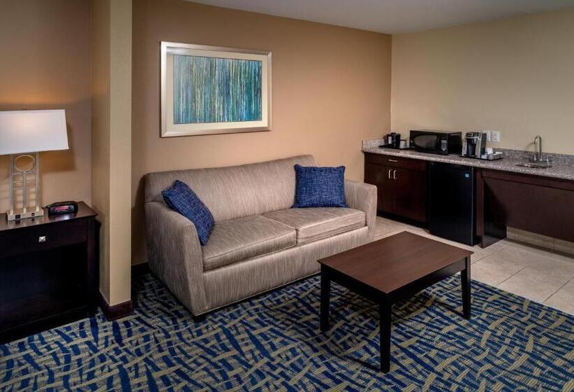 Люкс, Holiday Inn Express & Suites Lebanon, An Ihg