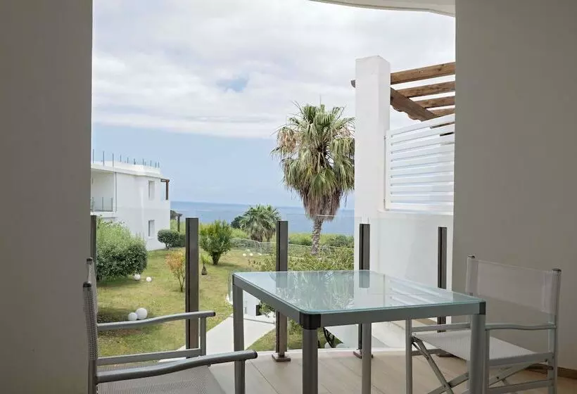スーペリアールーム, Infinity Resort Tropea