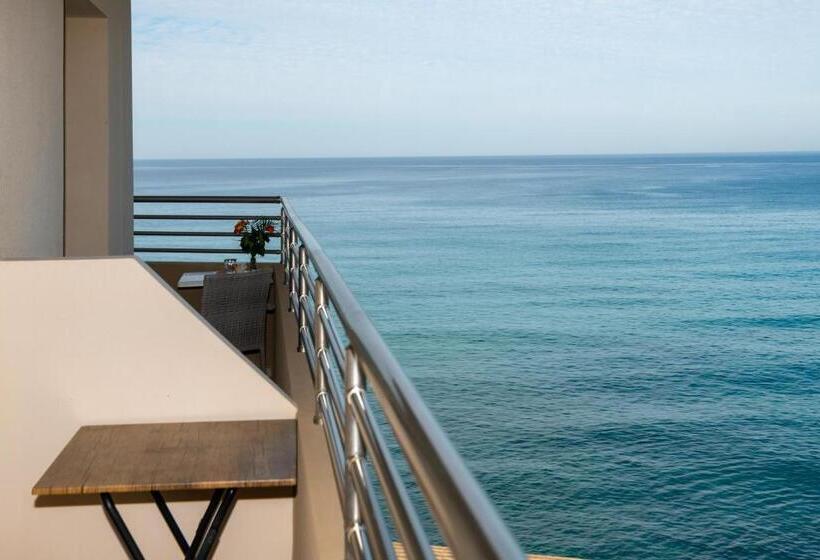 غرفة قياسية فردية, Kronos