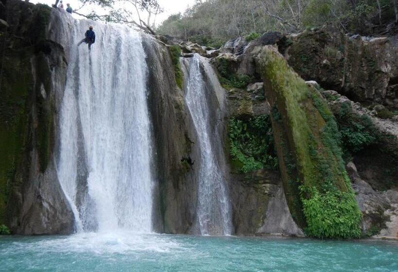 סוויטה, La Casona