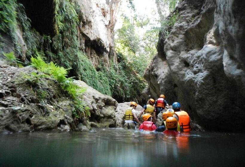 סוויטה, La Casona