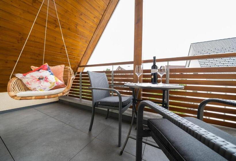 Номер Стандарт с Балконом, Pflugwirts Hotel Und Gasthaus